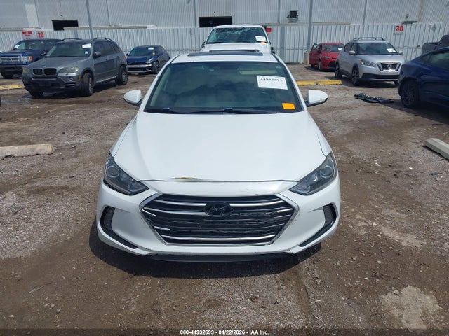 Продаж на аукціоні авто 2018 Hyundai Elantra Value Edition, vin: 5NPD84LF6JH254852, номер лоту: 44932693