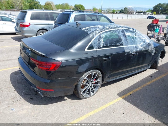 2018 Audi S4 3.0t Premium Plus მანქანა იყიდება აუქციონზე, vin: WAUC4AF45JA055148, აუქციონის ნომერი: 44932705