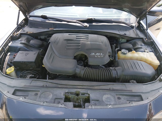 Продаж на аукціоні авто 2018 Chrysler 300 300s, vin: 2C3CCABG0JH261957, номер лоту: 44932707