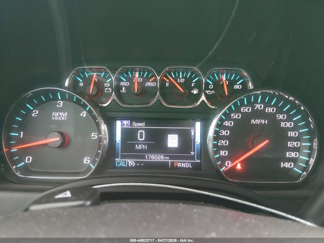 Продажа на аукционе авто 2017 Chevrolet Suburban Lt, vin: 1GNSKHKC2HR159836, номер лота: 44932717