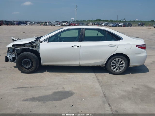 Toyota CAMRY LE 2017 4T1BF1FK2HU443580 Image 14