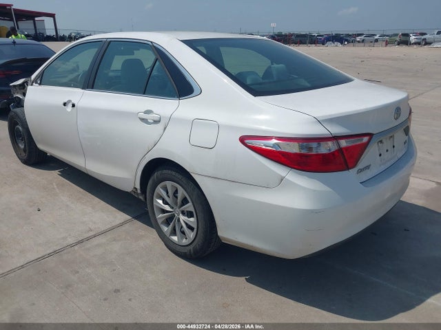 Toyota CAMRY LE 2017 4T1BF1FK2HU443580 Image 3