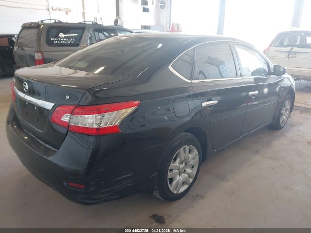 Продажа на аукционе авто 2015 Nissan Sentra S, vin: 3N1AB7AP0FY274156, номер лота: 44932729