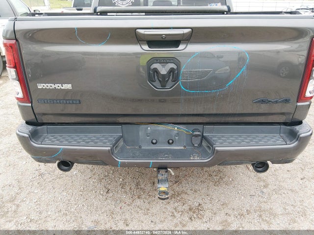 Aukcja sprzedaży 2020 Ram 1500 Big Horn  4x4 5'7 Box, vin: 1C6SRFFT6LN135081, numer aukcji: 44932740