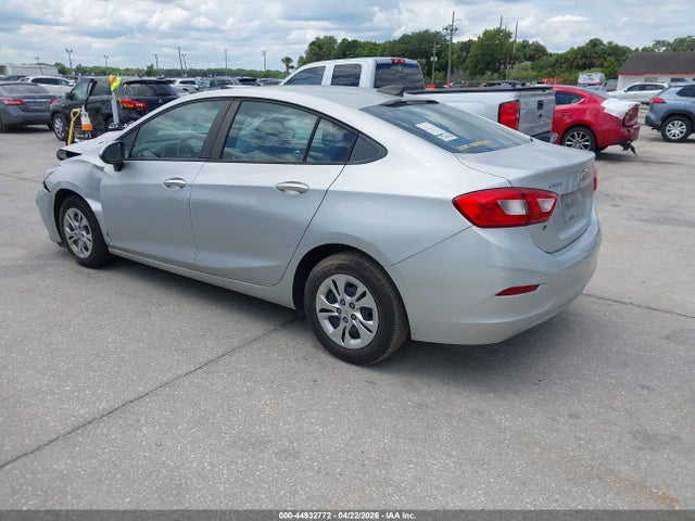 44932772 :رقم المزاد ، 1G1BC5SM0K7132689 vin ، 2019 Chevrolet Cruze Ls مزاد بيع