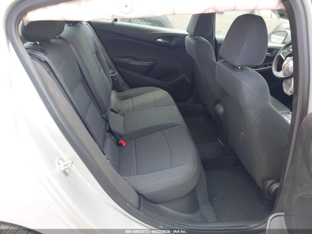 44932772 :رقم المزاد ، 1G1BC5SM0K7132689 vin ، 2019 Chevrolet Cruze Ls مزاد بيع