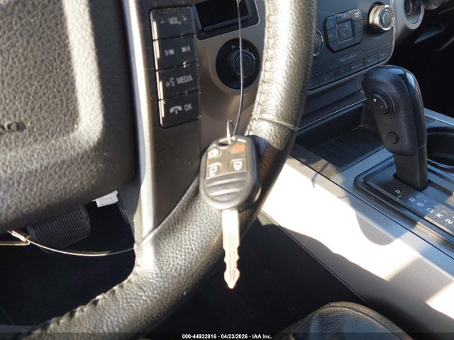 Продажа на аукционе авто 2017 Ford Expedition Xlt, vin: 1FMJU1JT7HEA72508, номер лота: 44932816