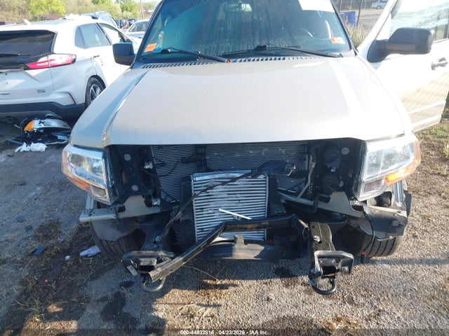 Продажа на аукционе авто 2017 Ford Expedition Xlt, vin: 1FMJU1JT7HEA72508, номер лота: 44932816