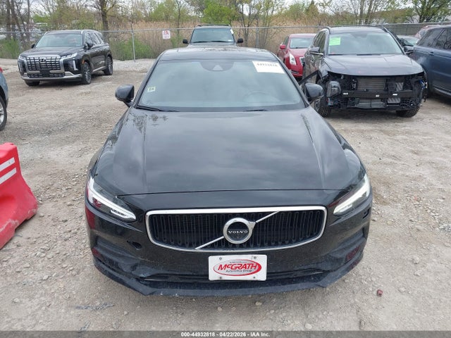 44932818 :رقم المزاد ، LVY102MK7JP056076 vin ، 2018 Volvo S90 T5 Momentum مزاد بيع