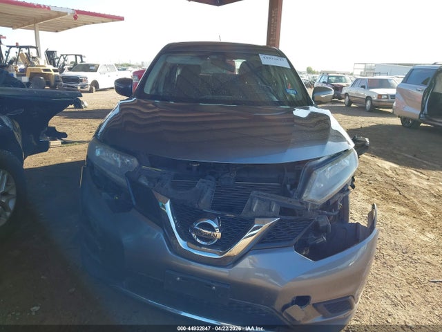 2015 Nissan Rogue S მანქანა იყიდება აუქციონზე, vin: KNMAT2MV1FP568951, აუქციონის ნომერი: 44932847