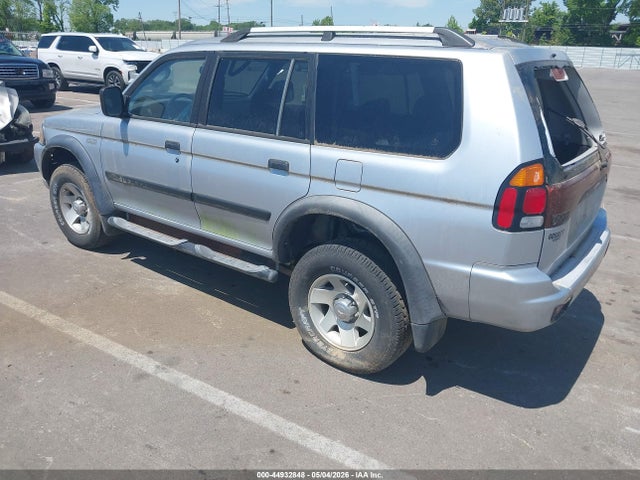 44932848 :رقم المزاد ، JA4LS21R04J004267 vin ، 2004 Mitsubishi Montero Sport Ls مزاد بيع