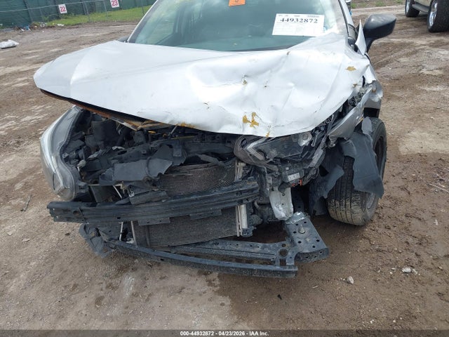 3N1CN8DV4LL813791 Nissan Versa S Xtronic Cvt
