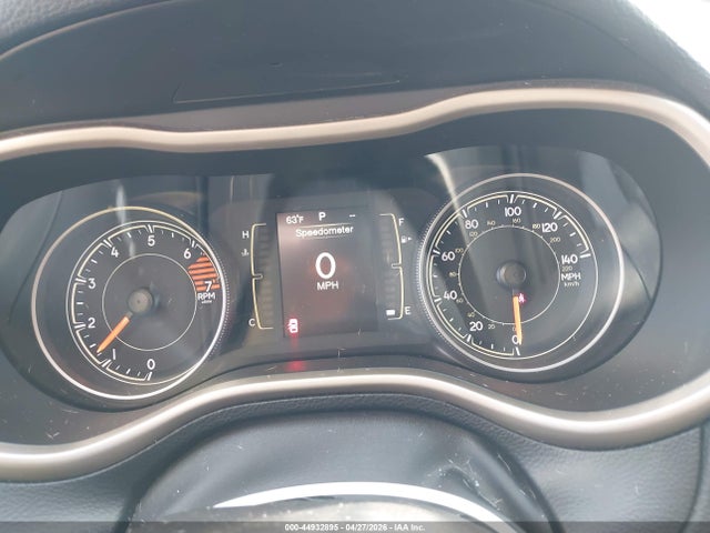 44932895 :رقم المزاد ، 1C4PJMCB0GW317249 vin ، 2016 Jeep Cherokee 75th Anniversary مزاد بيع