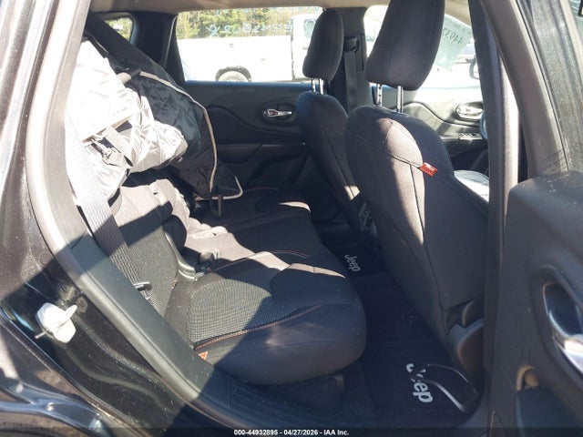 44932895 :رقم المزاد ، 1C4PJMCB0GW317249 vin ، 2016 Jeep Cherokee 75th Anniversary مزاد بيع