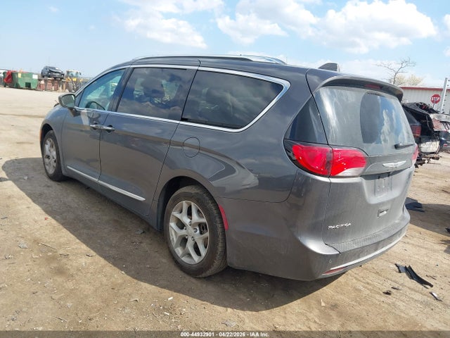 Aukcja sprzedaży 2018 Chrysler Pacifica Touring L Plus, vin: 2C4RC1EGXJR352133, numer aukcji: 44932901