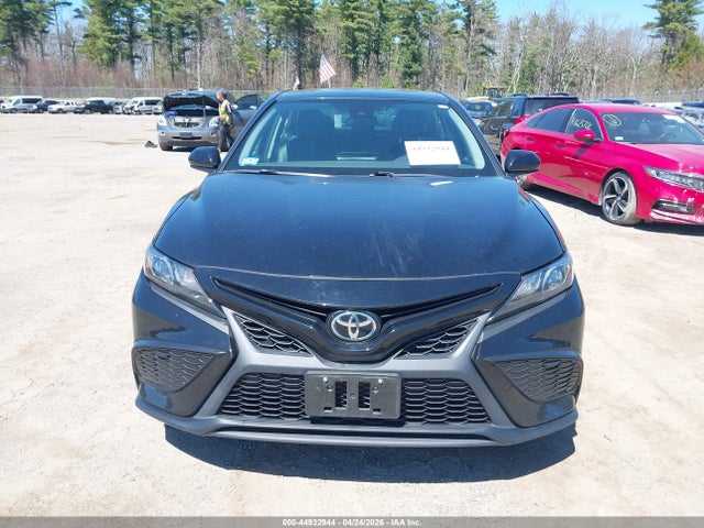 Продаж на аукціоні авто 2021 Toyota Camry Se, vin: 4T1G11AK1MU551890, номер лоту: 44932944