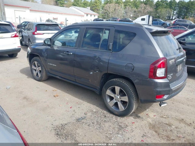 1C4NJDEB3GD745686 Jeep Compass High Altitude Edition
