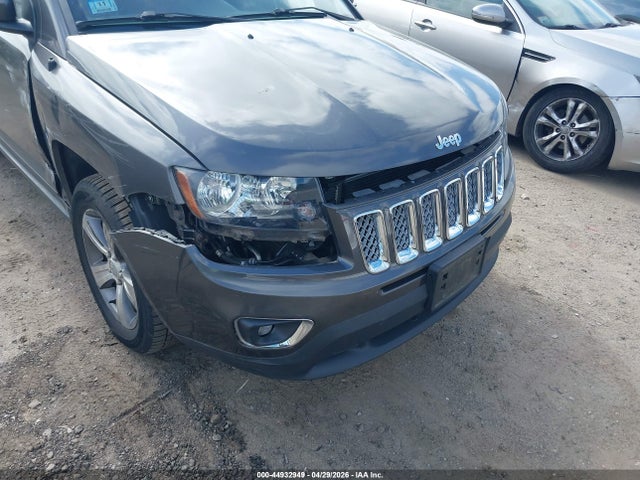 1C4NJDEB3GD745686 Jeep Compass High Altitude Edition