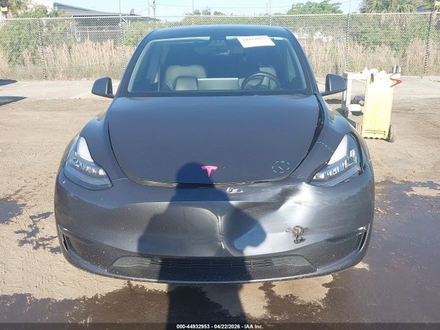 44932953 :رقم المزاد ، 5YJYGDEE6MF279908 vin ، 2021 Tesla Model Y Long Range Dual Motor All-wheel Drive مزاد بيع