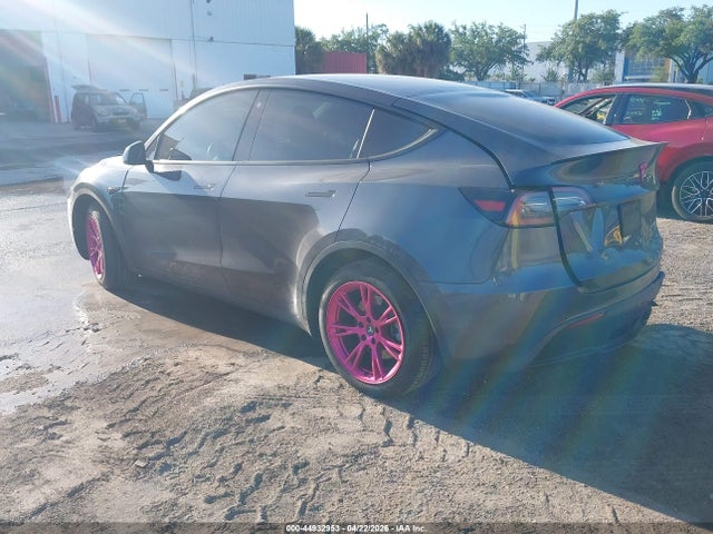 44932953 :رقم المزاد ، 5YJYGDEE6MF279908 vin ، 2021 Tesla Model Y Long Range Dual Motor All-wheel Drive مزاد بيع