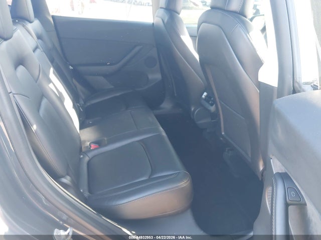 44932953 :رقم المزاد ، 5YJYGDEE6MF279908 vin ، 2021 Tesla Model Y Long Range Dual Motor All-wheel Drive مزاد بيع