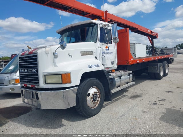 44932955 :رقم المزاد ، 1M2AA12Y0RW035153 vin ، 1994 Mack 600 Ch600 مزاد بيع