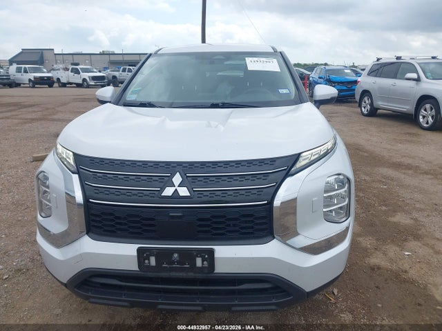 44932957 :رقم المزاد ، JA4J4TA80NZ040428 vin ، 2022 Mitsubishi Outlander Es 2.5 S-awc مزاد بيع