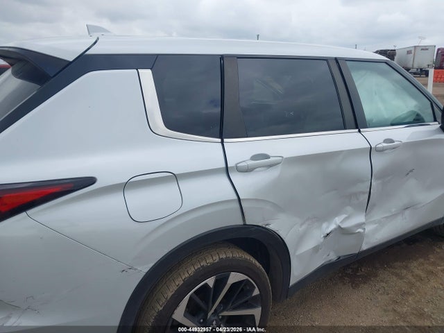 44932957 :رقم المزاد ، JA4J4TA80NZ040428 vin ، 2022 Mitsubishi Outlander Es 2.5 S-awc مزاد بيع