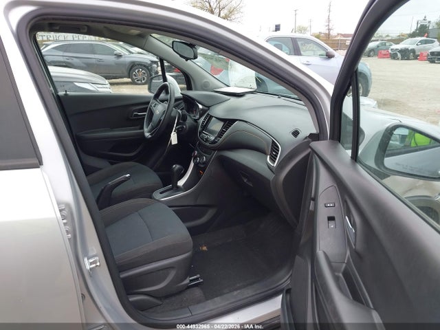 44932965 :رقم المزاد ، KL7CJNSB2LB312171 vin ، 2020 Chevrolet Trax Awd Ls مزاد بيع