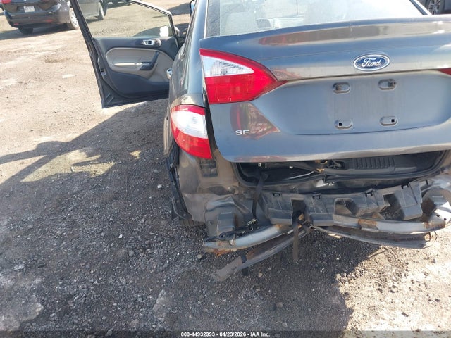 3FADP4BJ5FM160302 Ford FIESTA SE