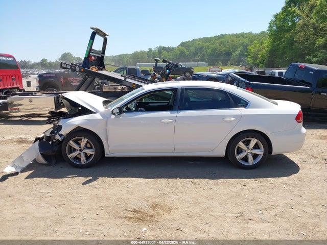 Продаж на аукціоні авто 2012 Volkswagen Passat 2.5l Se, vin: 1VWBP7A3XCC053519, номер лоту: 44933001