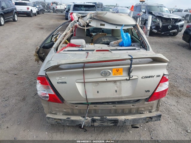 44933011 :رقم المزاد ، 4T1BA32K64U503113 vin ، 2004 Toyota Camry Se V6 مزاد بيع