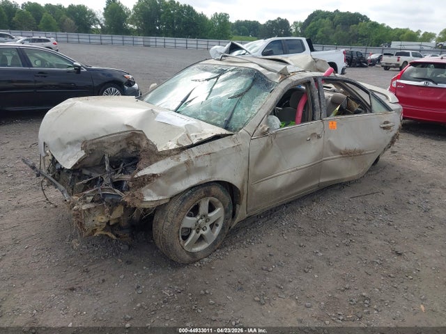 44933011 :رقم المزاد ، 4T1BA32K64U503113 vin ، 2004 Toyota Camry Se V6 مزاد بيع