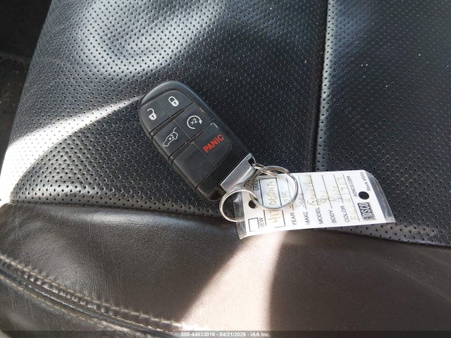 44933016 :رقم المزاد ، 1C4RJFCG0FC141707 vin ، 2015 Jeep Grand Cherokee Overland مزاد بيع