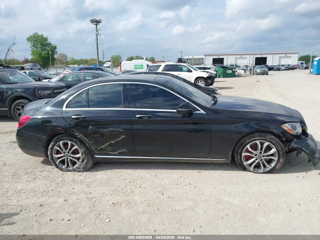 Aukcja sprzedaży 2016 Mercedes-benz C 300 4matic, vin: 55SWF4KB1GU111505, numer aukcji: 44933058