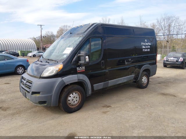 44933075 :رقم المزاد ، 3C6TRVCG4JE100871 vin ، 2018 Ram Promaster 2500 High Roof 136 Wb مزاد بيع