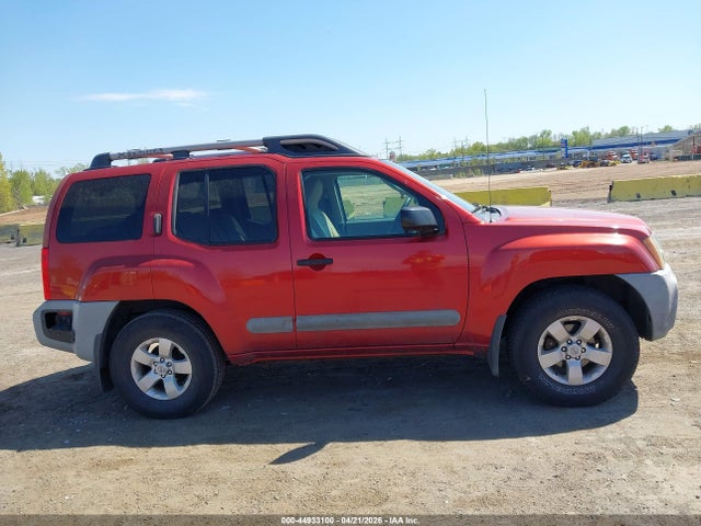 44933100 :رقم المزاد ، 5N1AN0NW3BC504218 vin ، 2011 Nissan Xterra S مزاد بيع
