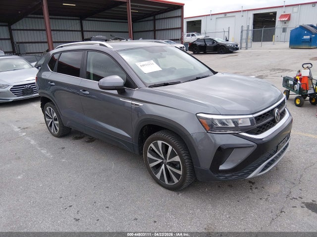 2022 Volkswagen Taos 1.5t Se მანქანა იყიდება აუქციონზე, vin: 3VVRX7B22NM010898, აუქციონის ნომერი: 44933111
