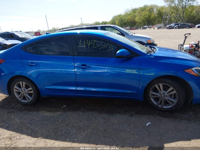 Продаж на аукціоні авто 2017 Hyundai Elantra Se, vin: KMHD84LF2HU068978, номер лоту: 44933113