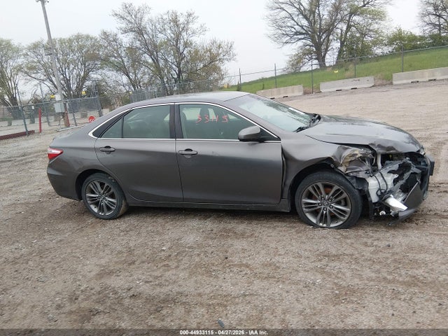4T1BF1FK1HU408450 Toyota CAMRY SE