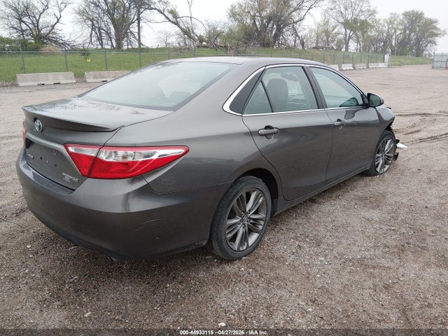 4T1BF1FK1HU408450 Toyota CAMRY SE