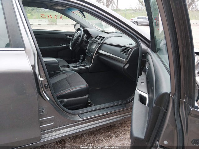 4T1BF1FK1HU408450 Toyota CAMRY SE