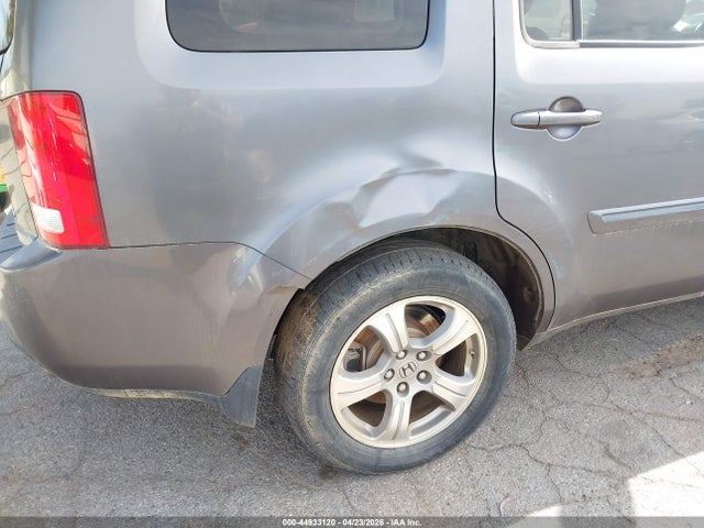 Продажа на аукционе авто 2015 Honda Pilot Ex, vin: 5FNYF4H4XFB049135, номер лота: 44933120