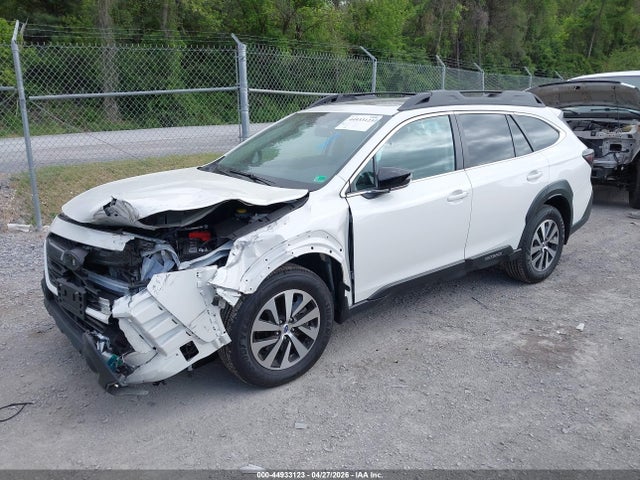 44933123 :رقم المزاد ، 4S4BTAFC1R3294555 vin ، 2024 Subaru Outback Premium مزاد بيع