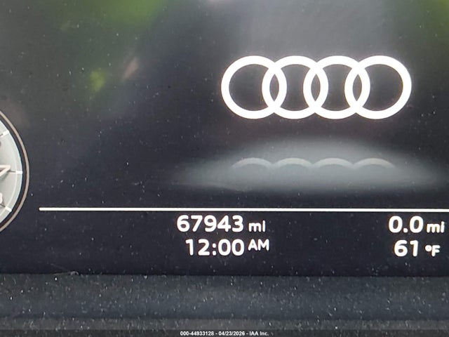 44933128 :رقم المزاد ، WA1EECF31K1067580 vin ، 2019 Audi Q3 2.0t S Line Premium مزاد بيع