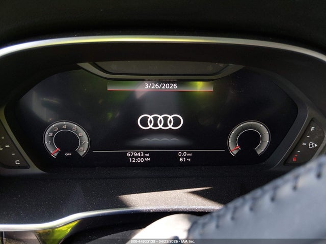 44933128 :رقم المزاد ، WA1EECF31K1067580 vin ، 2019 Audi Q3 2.0t S Line Premium مزاد بيع
