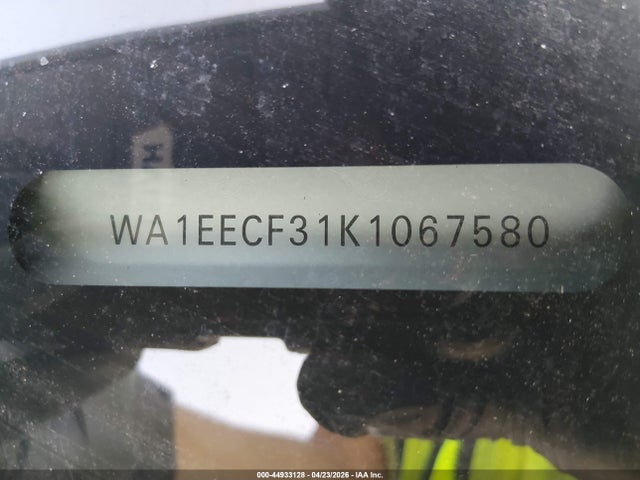44933128 :رقم المزاد ، WA1EECF31K1067580 vin ، 2019 Audi Q3 2.0t S Line Premium مزاد بيع