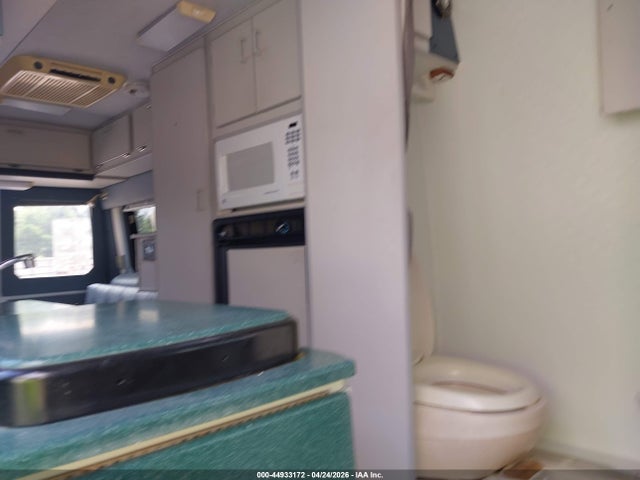 44933172 :رقم المزاد ، WD2PD743945607425 vin ، 2004 Dodge Sprinter Van 2500 High Roof مزاد بيع