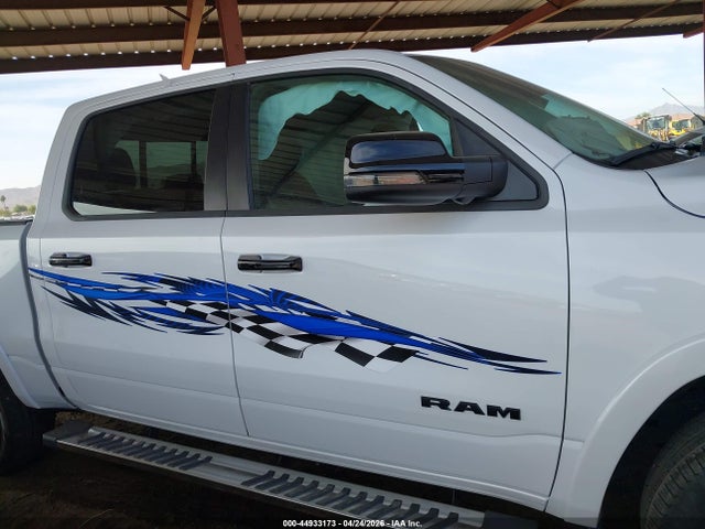 Aukcja sprzedaży 2025 Ram 1500 Laramie  4x4 5'7 Box, vin: 1C6SRFJP2SN623209, numer aukcji: 44933173