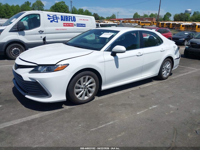 44933182 :رقم المزاد ، 4T1C11AK2RU843215 vin ، 2024 Toyota Camry Le مزاد بيع